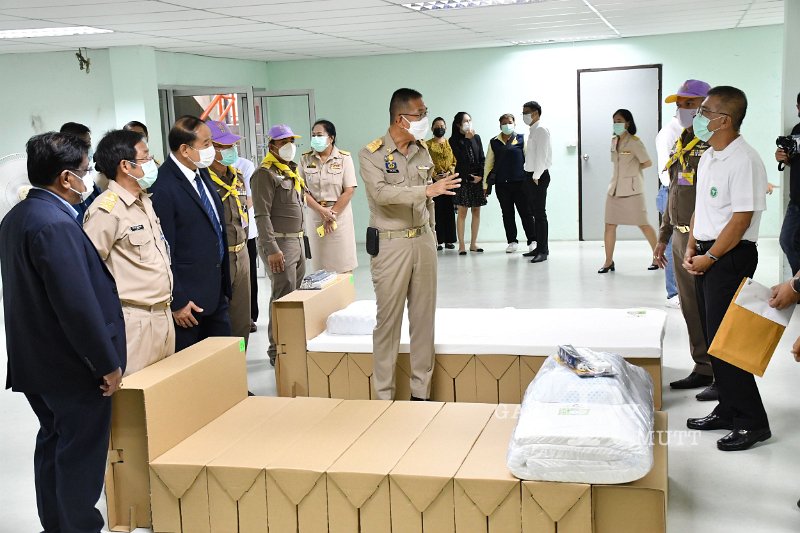 20210426-Governor inspects field hospitals-021.JPG